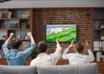 Nikmati Serunya Pertandingan Sepak Bola Lewat Live Score dan Live Streaming