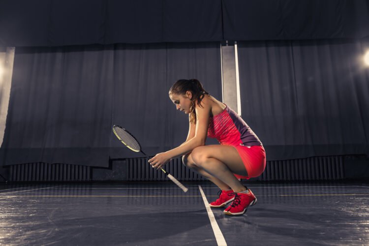 Pelanggaran dan Kesalahan dalam Bulu Tangkis (Foto: freepik/master1305)