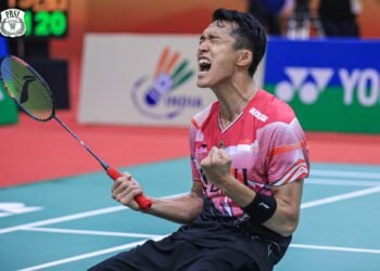 Jonatan Christie usai mengalahkan Chou Tien Chen di Perempat Final India Open 2023 (Foto: PBSI)