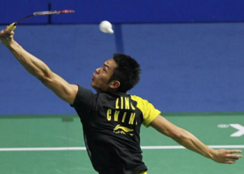 Cara Backhand Bulu Tangkis (Foto: playo.co)