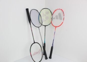 Merek Raket Badminton Terbaik (Foto: productnation.co)
