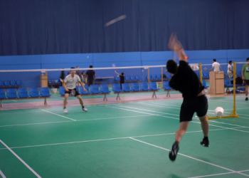 Cara Dropshot Bulu Tangkis (Foto: volantbadminton.com)