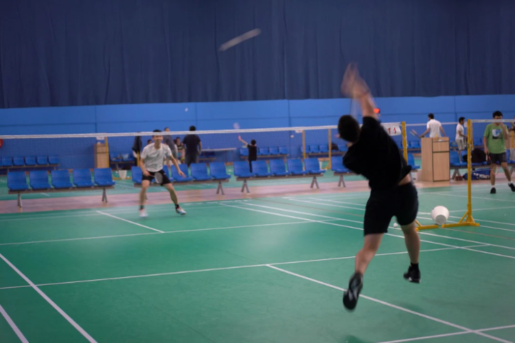 Cara Dropshot Bulu Tangkis (Foto: volantbadminton.com)