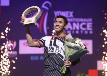 Jonatan Christie di Podium French Open 2023 (Foto: PBSI)