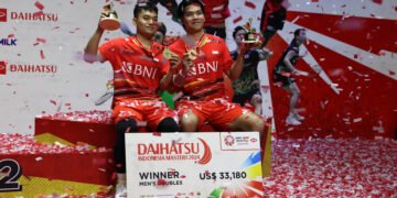 Leo Rolly Carnando/Daniel Marthin di Podium Indonesia Masters 2024 (Foto: PBSI)