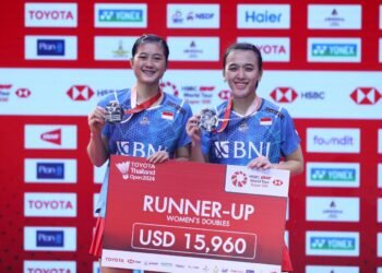Febriana Dwipuji Kusuma/Amalia Cahaya Pratiwi di Podium Thailand Open 2024 (Foto: PBSI)